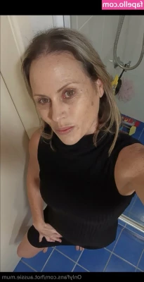 hot.aussie.mum [ hot-aussie-mum ] - Buenos días  Cómo están