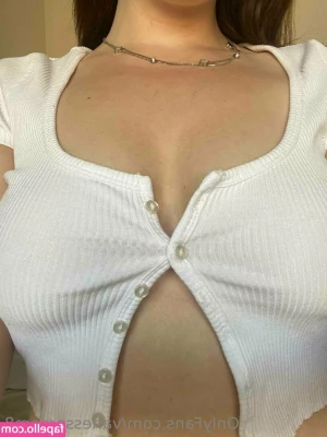 vanessaroom8 - Que harías si despertaras a mi lado y me ves asi juntito a ti