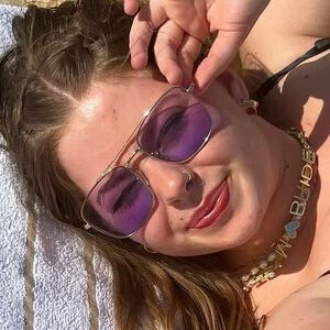 beccablows_free