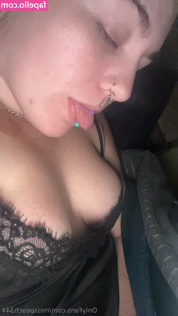 misspeach344 - This is HaileyDoll Sleep  Contains 2 Videos Part 1 amp 2  35min  My