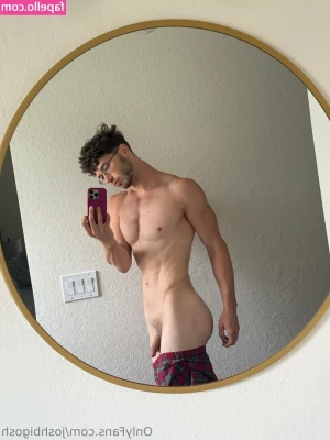 joshbigosh [ joshbigosh-1 ] - NEW RELEASE 💦BEST FRIEND'S GF CATCHES YOU💦 Head over the