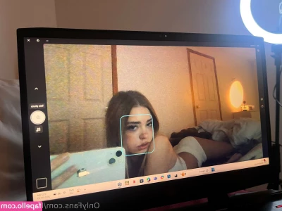 babyy.livvy [ babyy-livvy-4 ] - Será que os meus vizinhos gostam da vista