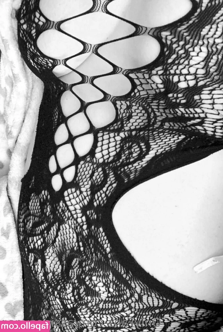 assiecougar - Hallo loves  I d like to schedule for a live show  To show y all