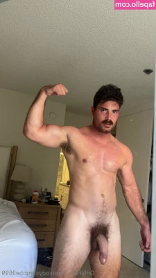 codycampbell699 - Was feeling a tiny frisky tonight and wanted to have a little quickly