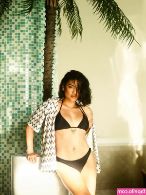 Ashleigh Herman [ ashleigh-herman ] - Happy Friday