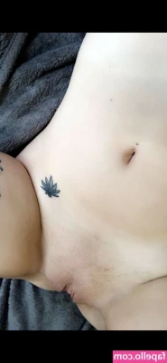 SnowWhiteXo - Sam's Jiggly Butt Compilation 36