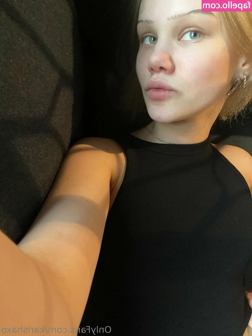 kayana_moon [ kayana-moon ] - 𝐢𝐦 𝐬𝐮𝐜𝐡 𝐚 𝐥𝐢𝐭𝐭𝐥𝐞