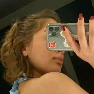 Shesbabyyrosie