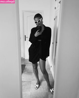 Laura Wontorra [ laura-wontorra ] - Follow https onlyfans com addison91