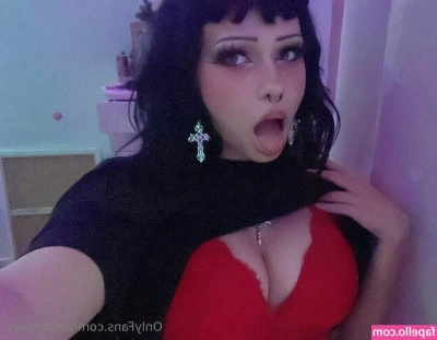pinksnakey - Still got it😂😂😂I haven’t shot hoops for so long