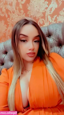 bree.ah.nahh [ bree-ah-nahh ] - Idk why I’m so horny tonight! 🥺💕 can I squirt for you To help