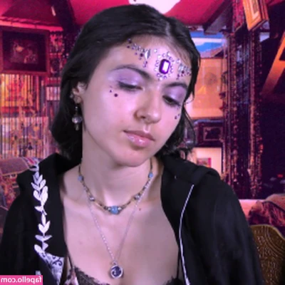 Baby Bella ASMR [ baby-bella-asmr ] - peep the nips under the shirt ;)