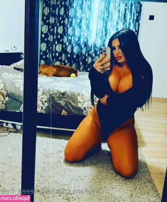 sexybeeea_free [ sexybeeea-free ] - Qué ganas de estar mamando ya mismo! 😍🥵