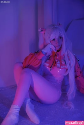 Yakisa.insta [ yakisa-insta ] - Dont give me   unless you want my hands around your throat   Maybe i