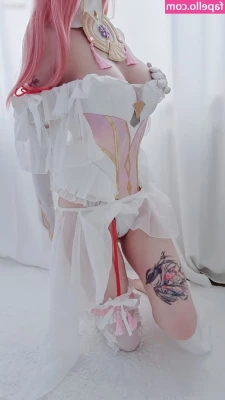 Yakisa.insta [ yakisa-insta ] - Would you hit it doggy style?
