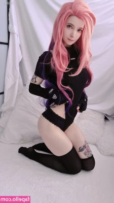 Yakisa.insta [ yakisa-insta ] - A little sass and a lot of energy baby I m a whole vibe