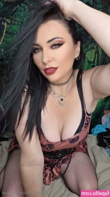 victoriacrow - the throwback you needed ;)