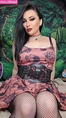 victoriacrow - spicing things up🔥