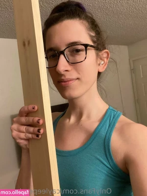 Cayleependerass - What comes to your mind when you see me here