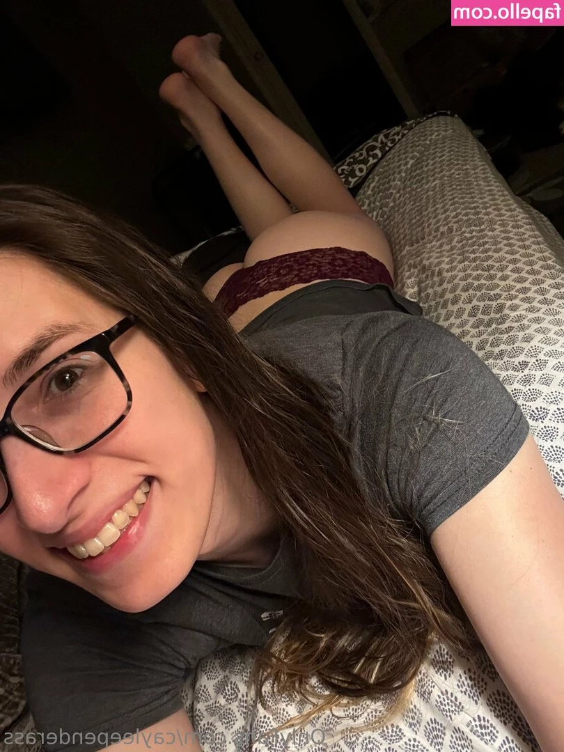 Cayleependerass - NEW BIKINI SHOW OFF about to drop in your DMs!!🔥See you in an