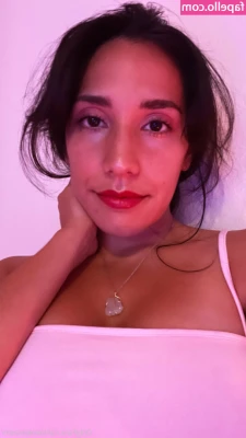 WokiesASMR - Nesty or Kira Queen: the poll shows a tie! I guess it doesn't matter