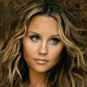 Amanda Laura Bynes
