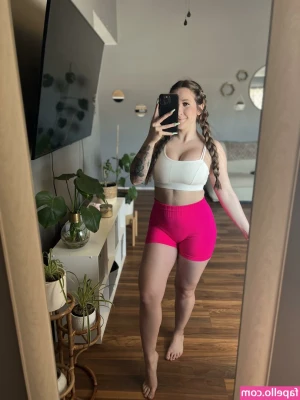 samanthas_secretxo [ samanthas-secretxo ] - New tip game! 💕 The more you tip the more you get!  (or just check