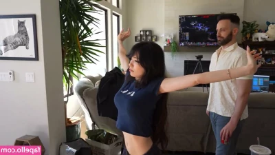 Emiru [ emiru-33 ] - Ich werde hier dann demnächst Content veröffentlichen  welchen ihr