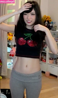 Emiru [ emiru-33 ] - If you want the full version of this video just send me a private