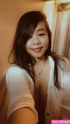 Mind_abuser10 [ mind-abuser10 ] - Being naughty at a restaurant after my shoots 😈