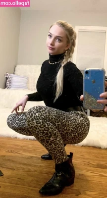 evie-summers - Cum say hi to my DMs baby!! 🔥