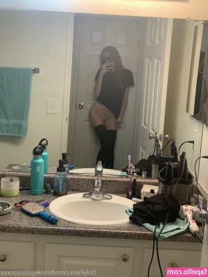 Brooke Johnson [ brooke-johnson ] - Hey my loves I have magazines for sale!!! They are car magazines