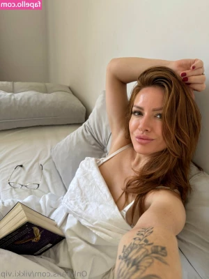 vikki.vip [ vikki-vip ] - Tip  5 to see me spread open