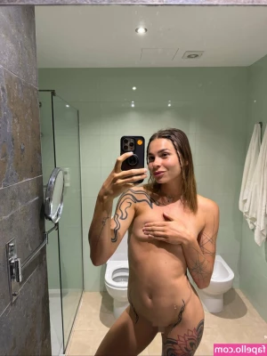 kara_xaen [ kara-xaen-1 ] - Who doesn t like a good solo video   Introducing one of my new rose