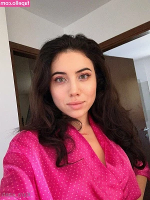 kara_xaen [ kara-xaen-1 ] - I need to get my nails Done asap  I just have not  Had the time  Enjoy
