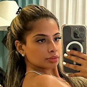 Sabrina Nichole