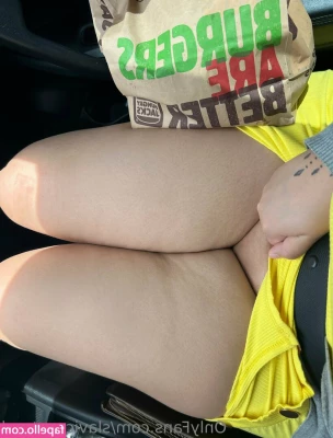 slaviccaramel - Video Footjob 4:10 minuti No umiliazioni • POV (sul VIP lo acquisti