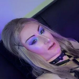 julie_lithoe