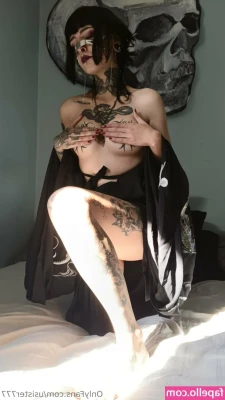 usister777 - A little #SuckItSaturday to brighten your weekend! 😜 (the other