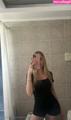 martinaspicy - Part 2 of the photos taken during a hot interracial foot fetish