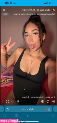 majoobunny - staying comfy at home today, I could use some company... 👉👈