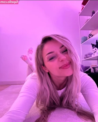 66slay [ 66slay-18 ] - Being the best wife I can be on my knees