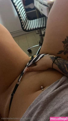 xxluanaxx - Need to get my nails done  inbox me  90 too to be noticed