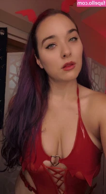 ASMRKitten - Tiddy Tuesday means Chicken Breast is on the menu ❤️