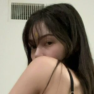 bbaybeebirkin / chocoostrabieee / riukumabear / lilpinkiezzz