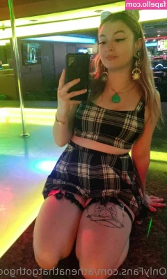 athenathatgothgoddess - Come and party with me 😈
