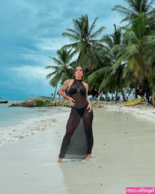 Taty Zatto [ taty-zatto ] - Grab my hips…