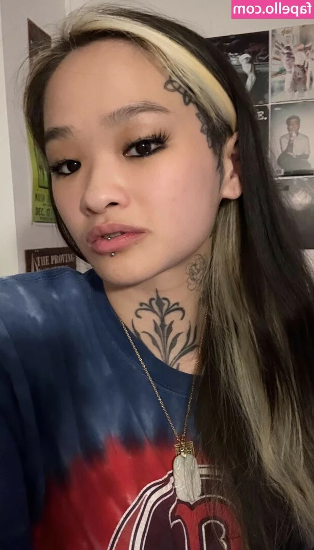 AffectionateEbb2815 - come turn up at the showroom with me & @lolamagic 🥵😅!