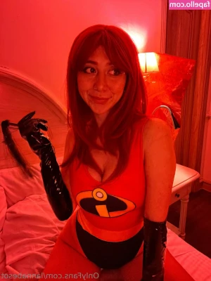 lannabesot - Anybody hungry 😜