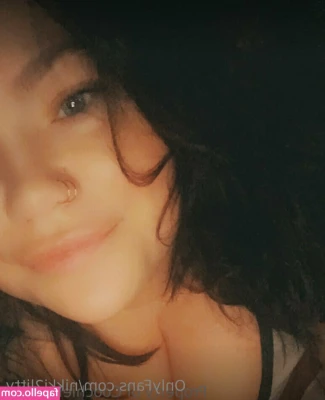 nikki2litty - Yummy 🐱 💦